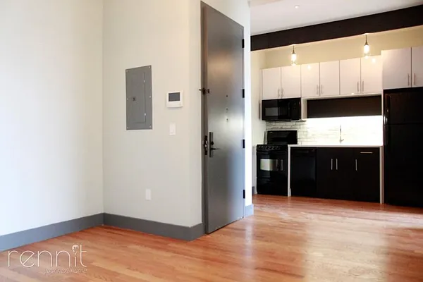 Rented by Rennit Inc. | media 6