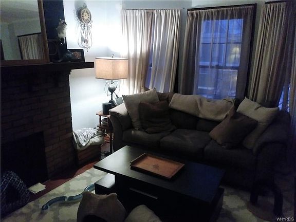 2nd image of 574 Bird Ave