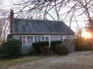 95 Carpenter Rd, Northbridge, MA 01534