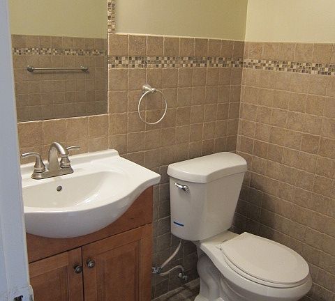 4th image of 10337 Carrollwood Ln