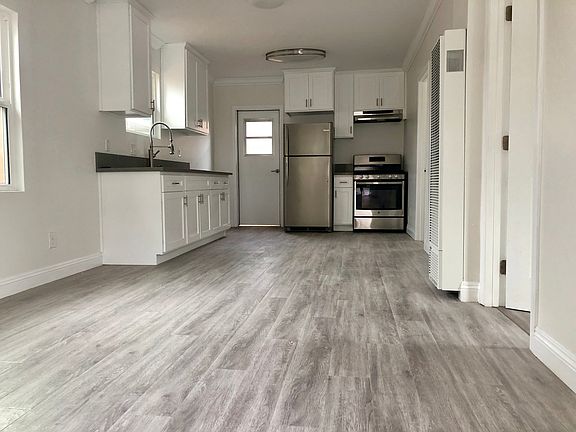 4th image of 2508 E Inez St #2508