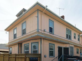 (Undisclosed Address), Oakland, CA 94607