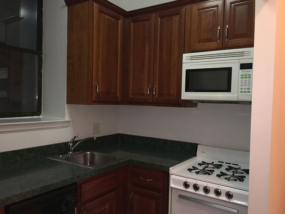 1st image of 235 E 13th St APT 3B