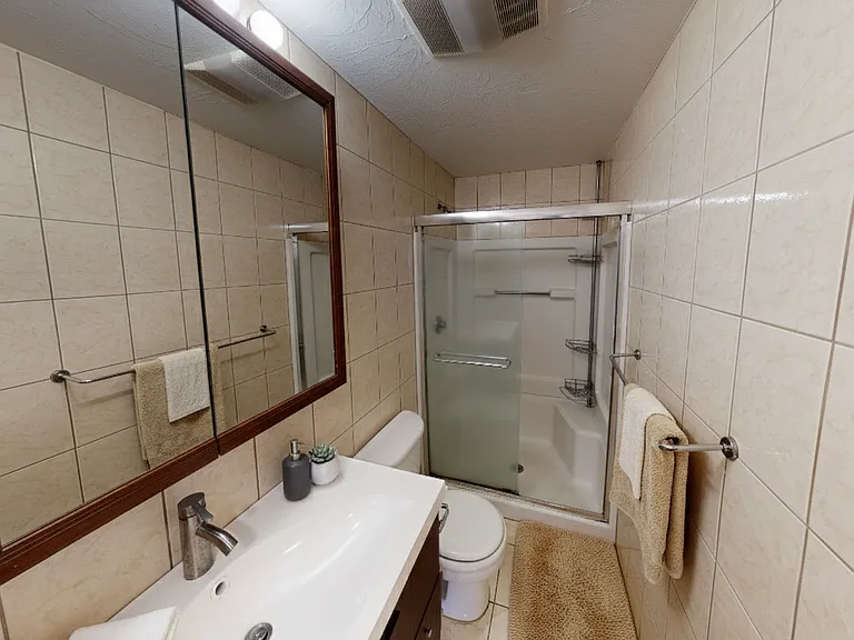 80 Thatcher St #201 — Photo 7