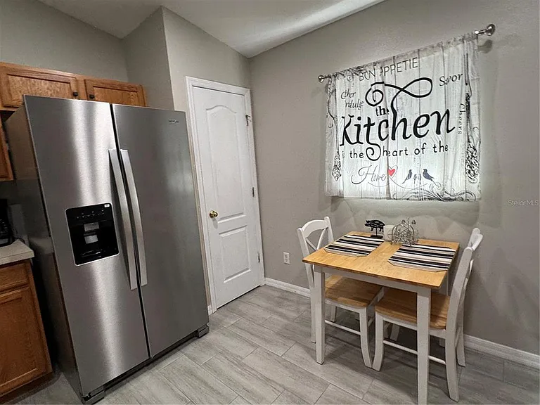 1126 Sandy Ridge Dr — Photo 5