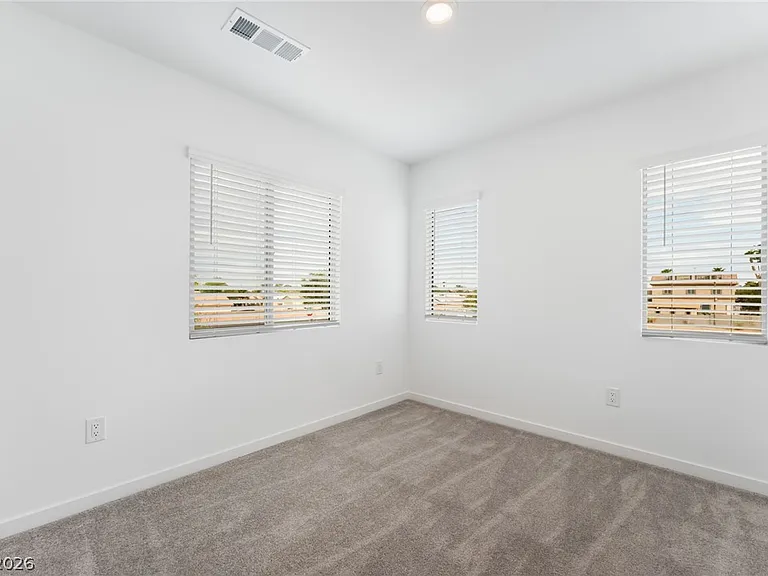 2112 Abraham Ave — Photo 15