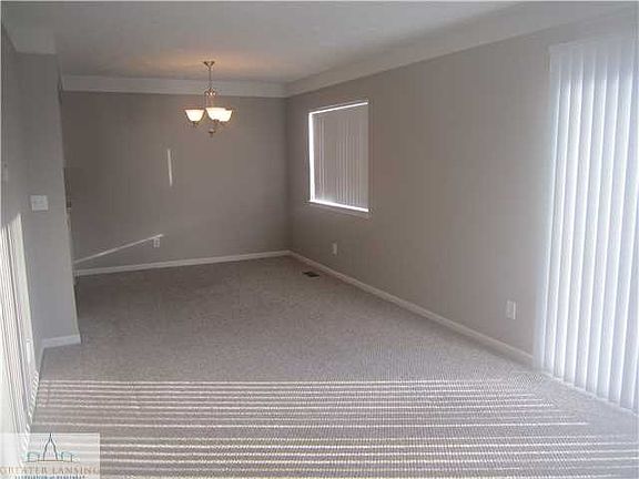 4th image of 6142 Pollard Ave