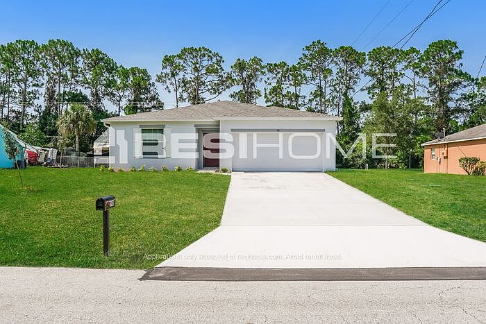 1st image of 390 Breakwater St SE