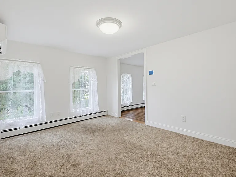 17 Church Ct — Photo 10