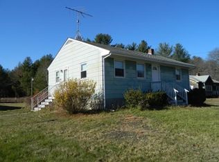 10 1/4 Worcester St, Taunton, MA 02780