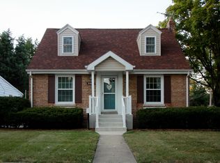 9500 Washington Ave, Brookfield, IL 60513