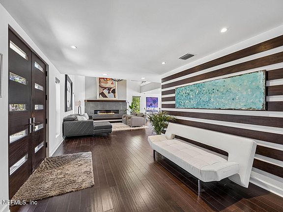 4th image of 14030 MANDARIN OAKS Lane