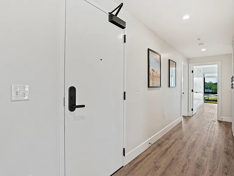 Cypress on Vine Co-Living — Photo 13