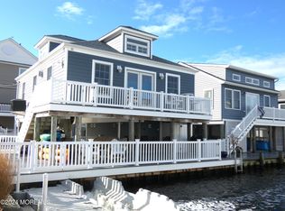 200 S Lagoon Ln, Lavallette, NJ 08735