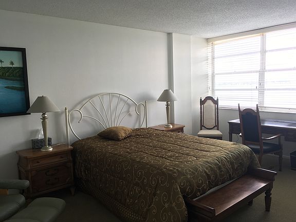 3rd image of 11930 N Bayshore Dr APT 1208