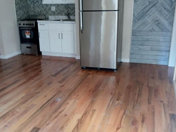 3rd image of 91-32 195th St #1K