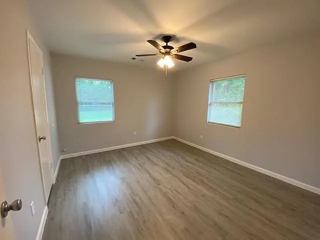 405 Pauline Ave — Photo 11