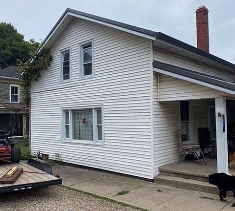 3rd image of 27 Mechanic St
