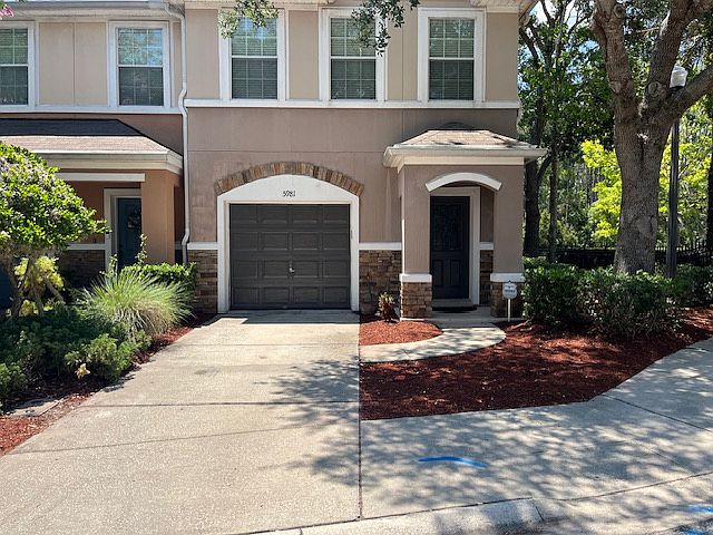 1st image of 5981 Pavilion Dr