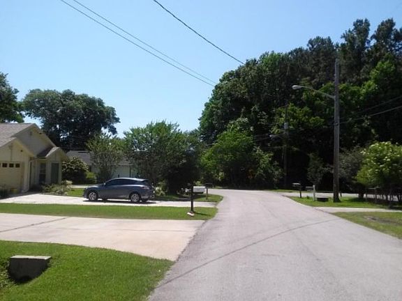 4th image of 5714 Luella St