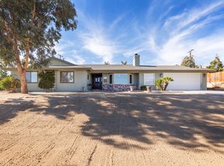 7590 Whitney Ave, Yucca Valley, CA 92284
