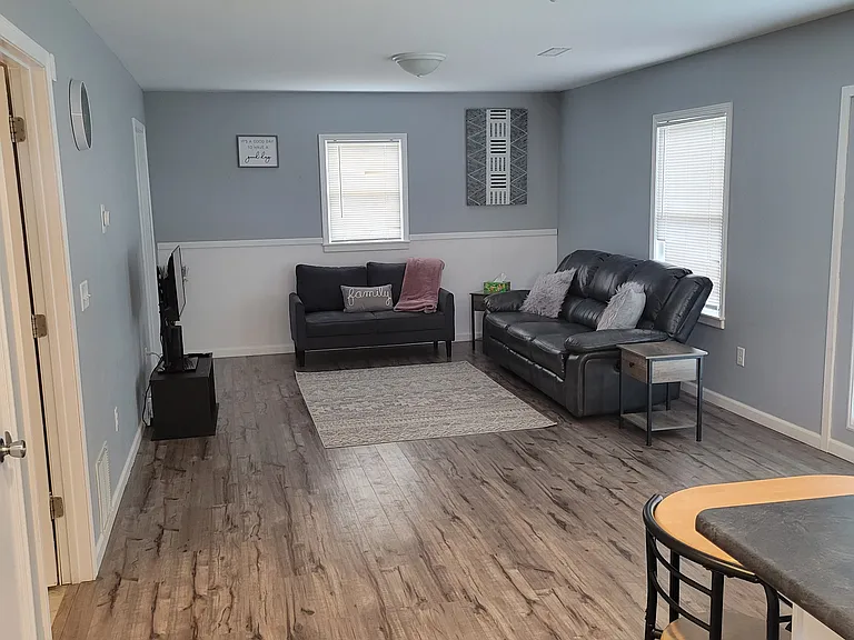 5317 W Cloverdale Rd — Photo 5