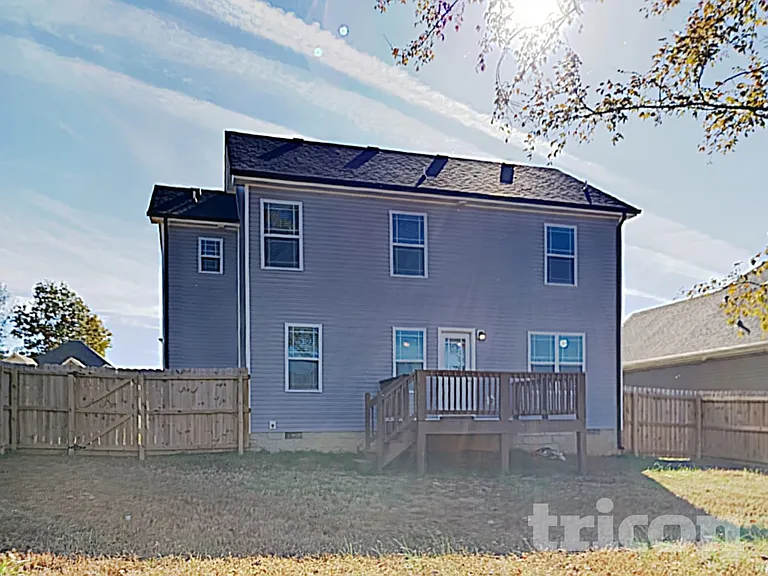 513 Sourwood Dr — Photo 15