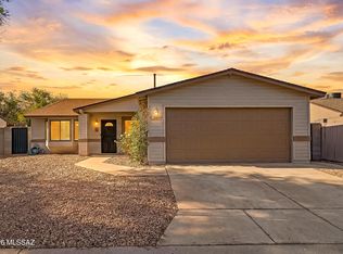 2657 W Lazybrook Dr, Tucson, AZ 85741