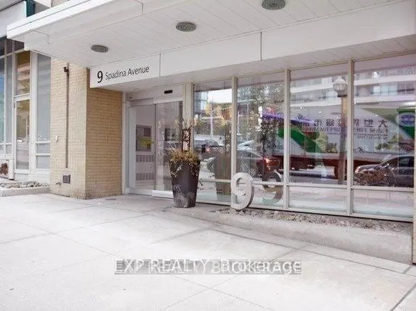 9 Spadina Ave, Toronto, ON
