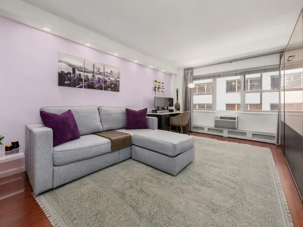 153 East 57th Street image 1 of 4