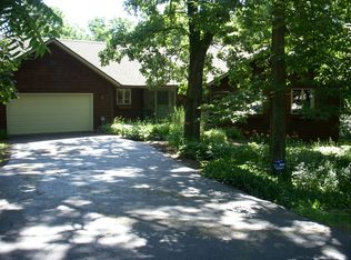 6323 Kimberley Ct, Rockton, IL 61072