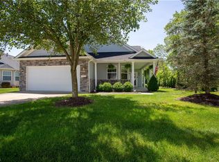 10243 Crystal Springs Dr, North Royalton, OH 44133