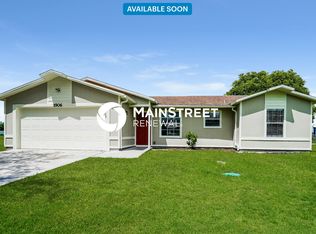 1906 NE 22nd Ave, Cape Coral, FL 33909