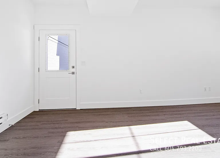 63886 Beech Ave #B — Photo 3