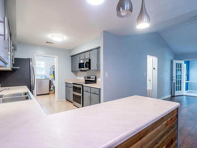 2823 Lake Silver Rd — Photo 9