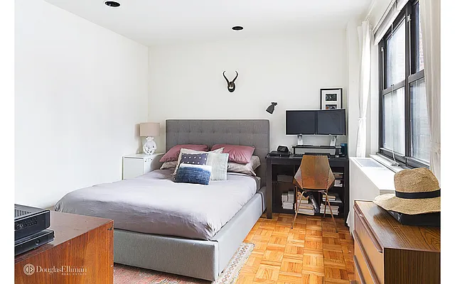 Sold by Douglas Elliman | media 5
