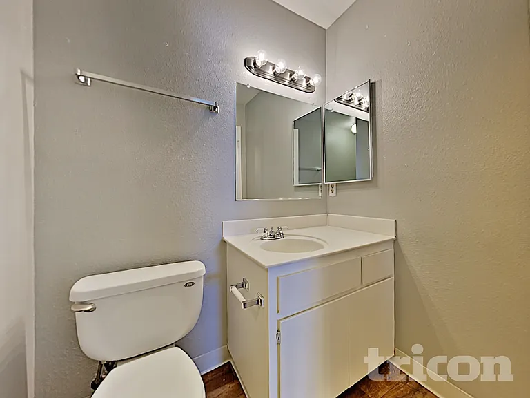 2333 Nancy Ln — Photo 6