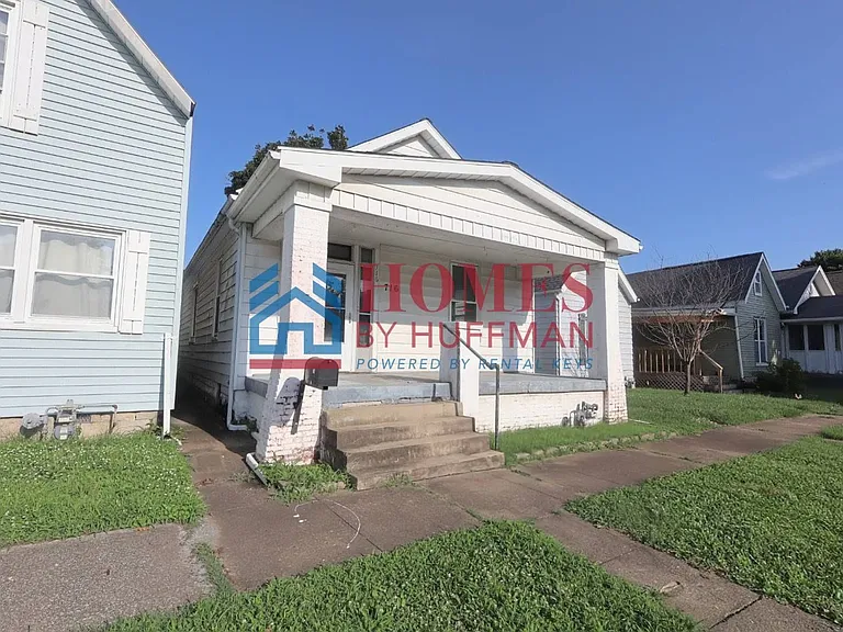 716 Bell Ave — Photo 2