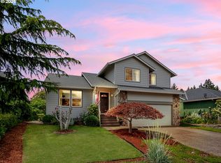 20697 SW Trails End Dr, Sherwood, OR 97140