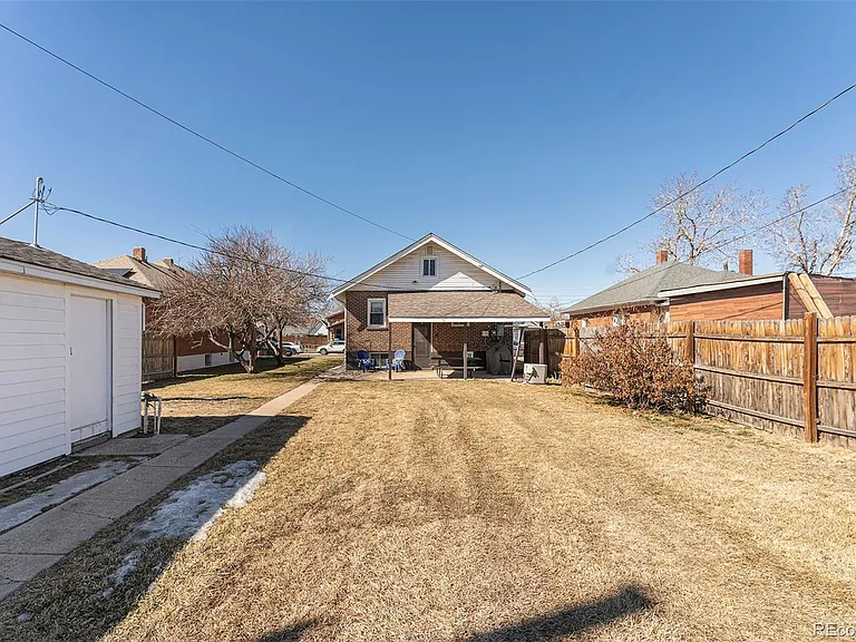 4456 Grant St — Photo 6