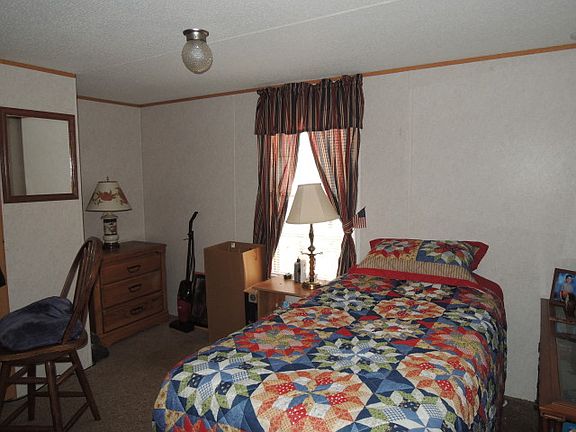 5th image of 118 Northwood Pl