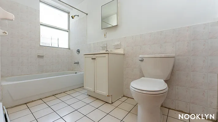 Rented by Nooklyn NYC LLC | media 17