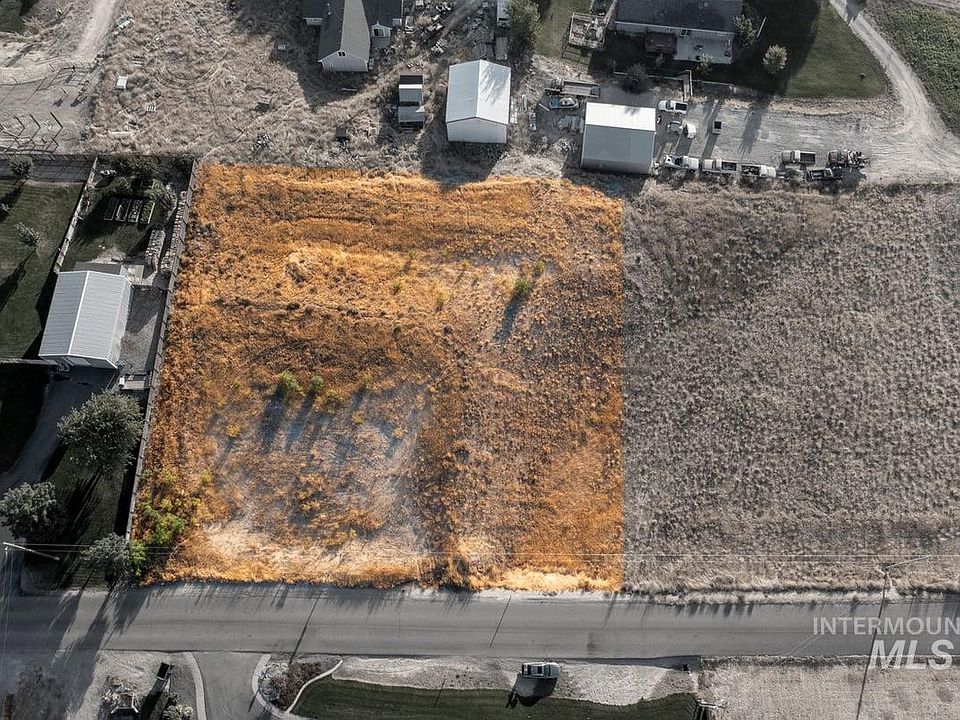 2nd image of 3884 Cassia Rd