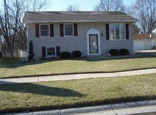 228 N Rush Ct, Hobart, IN 46342