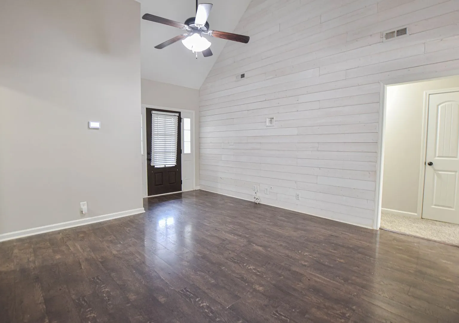 Pet Friendly Three Bedroom with Bonus! — Photo 3