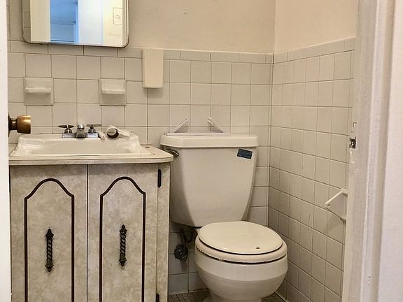 5th image of 80 Gold St APT 3A