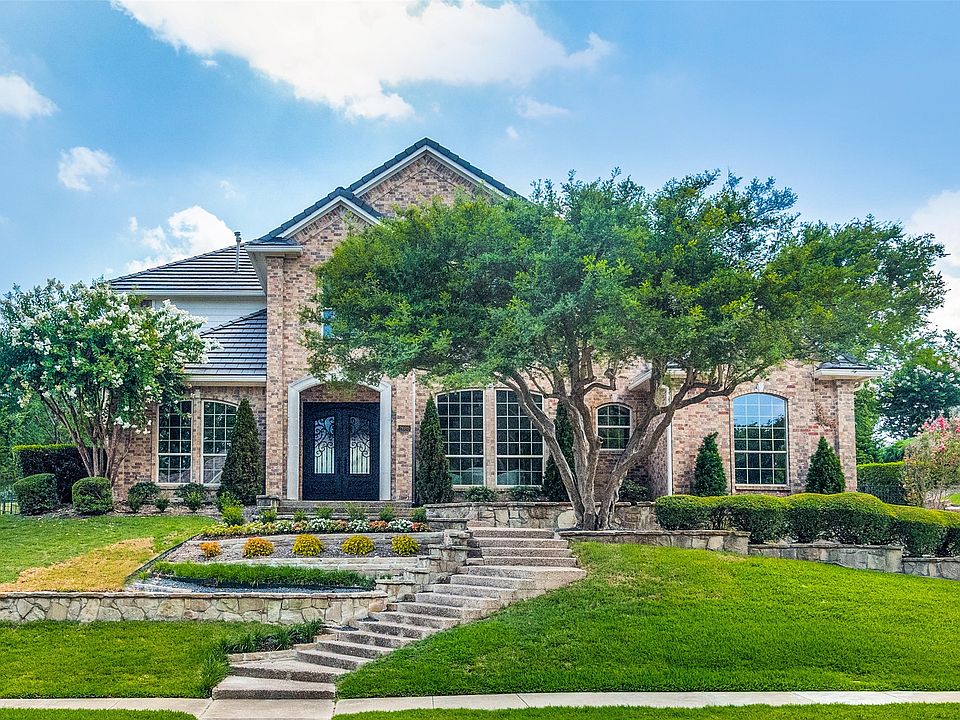 1st image of 2605 Pelican Bay Dr