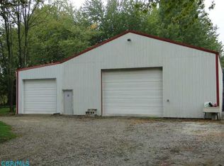 182 Circle Dr SW, Etna, OH 43062