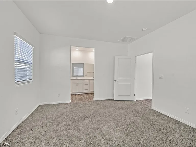 7451 Mason Springs Ave — Photo 10