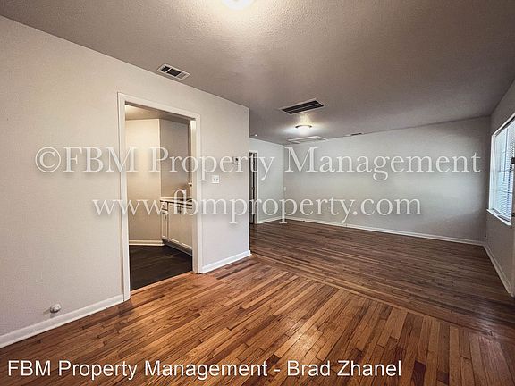 5th image of 201 Brown St #B